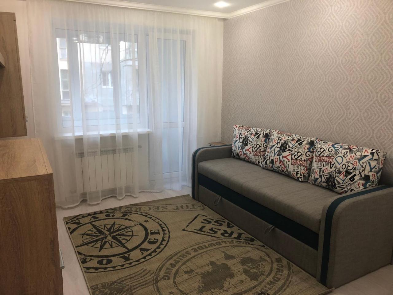 Gil Apartments, 38 Prospect Svobody * Uzhhorod