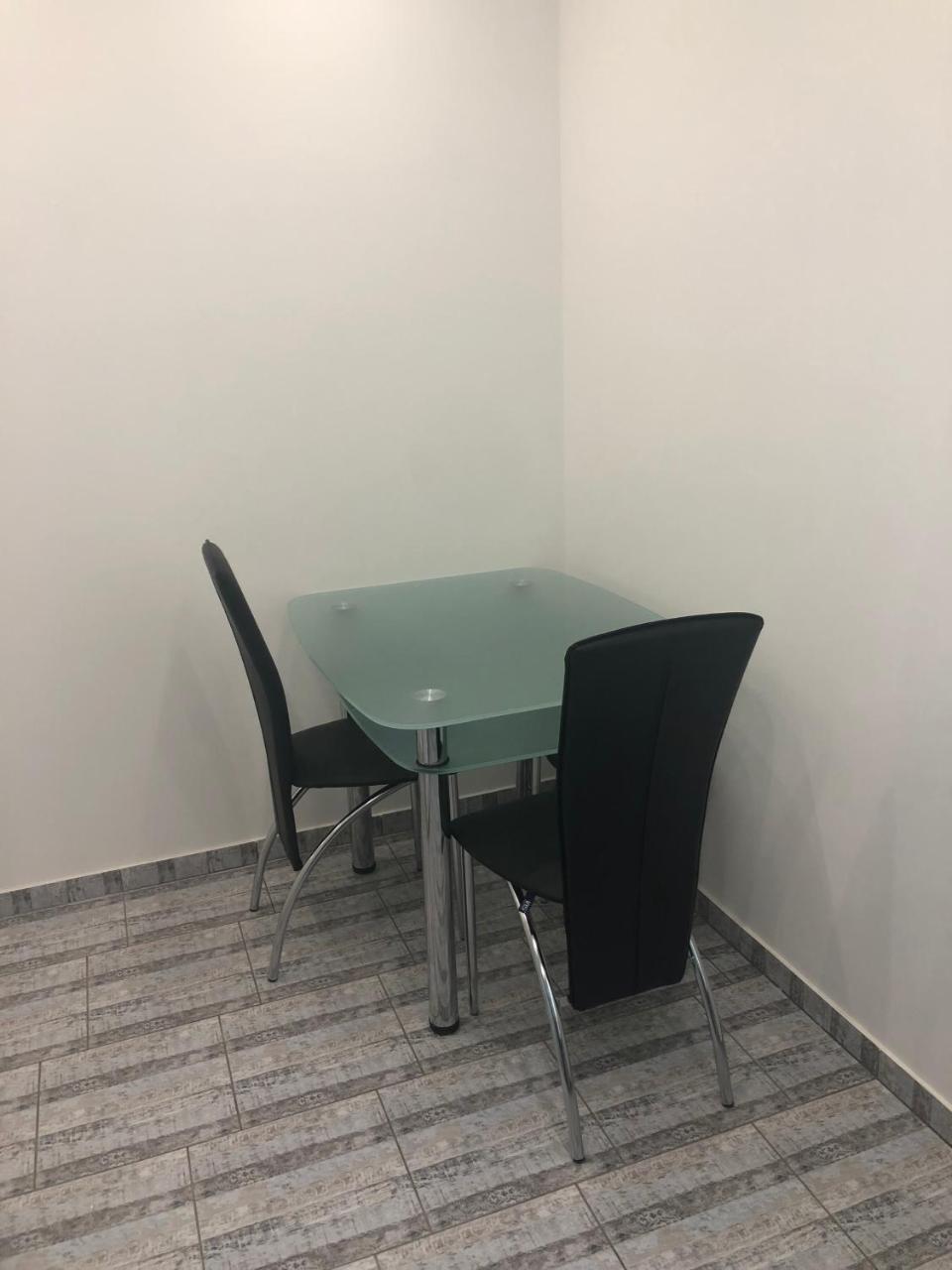 Gil Apartments, 38 Prospect Svobody * Uzhhorod